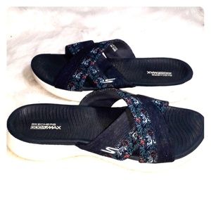 sketches Shoes | Sketcher Slides | Poshmark
